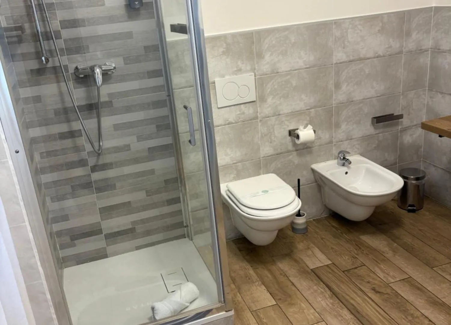Ivy Park Hotel Medolla 0*,